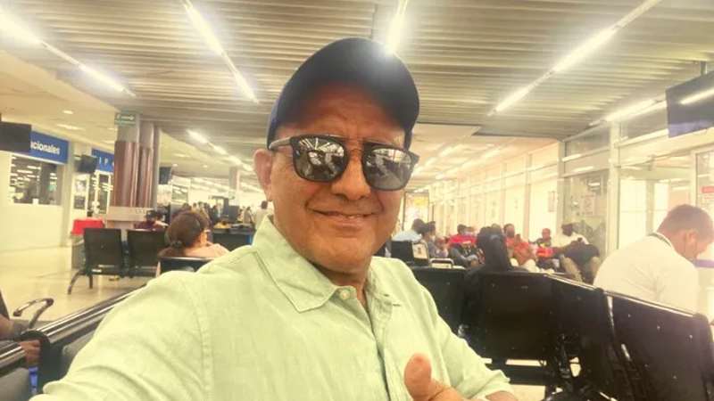 Neto Rojas regresa de vacaciones