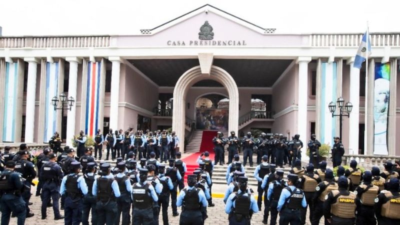 detenidos en estado de excepción