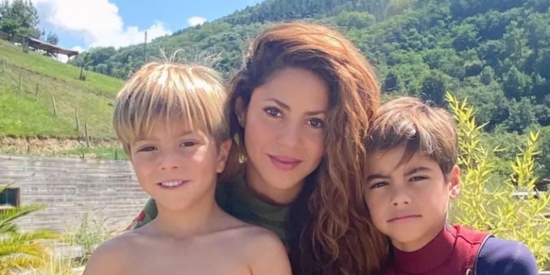 SHAKIRA Y SUS HIJOS