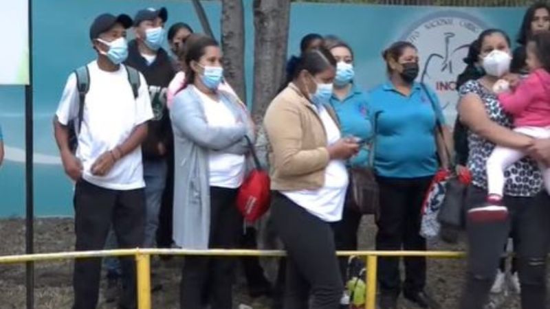 Personal El Torax protesta