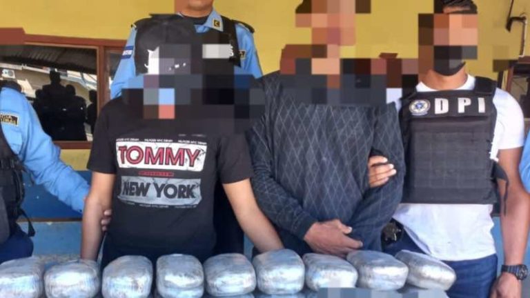 Maletas con marihuana en Colón