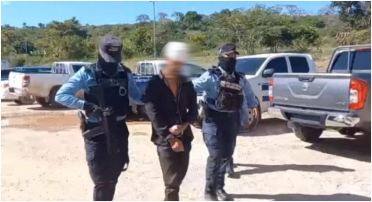 hombre que mató a su padre