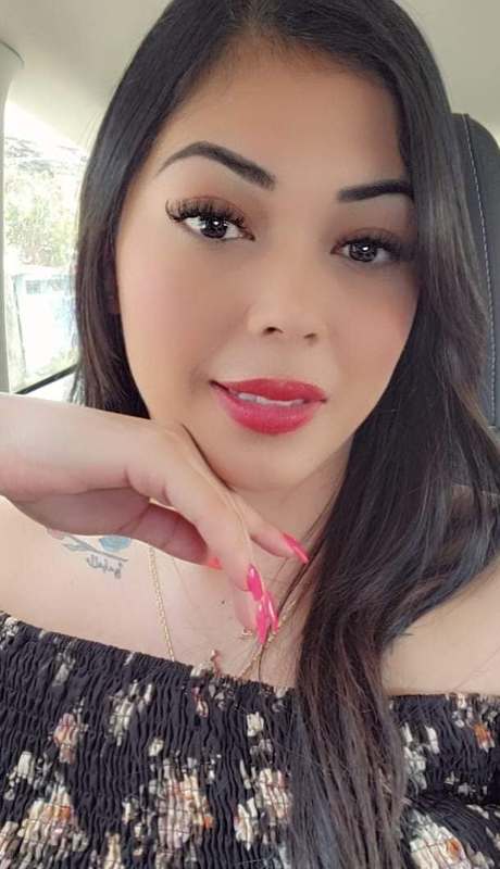 Foto en vida de Kenia Osorio.